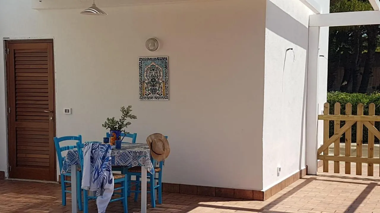 Vila Casa Paola Favignana 0*,  Itálie